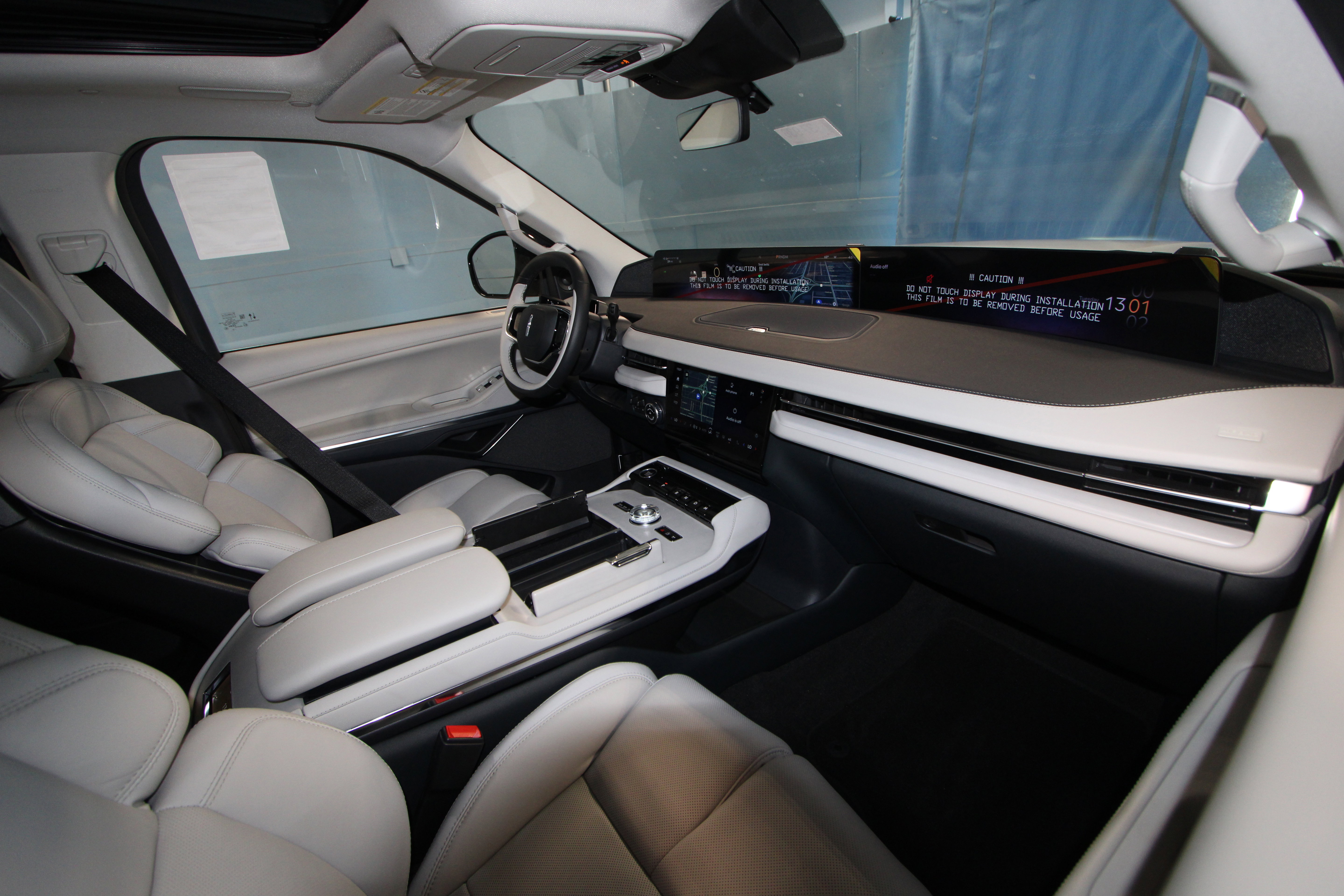 New 2026 Lincoln Navigator L Reserve AWD/4WD image 21