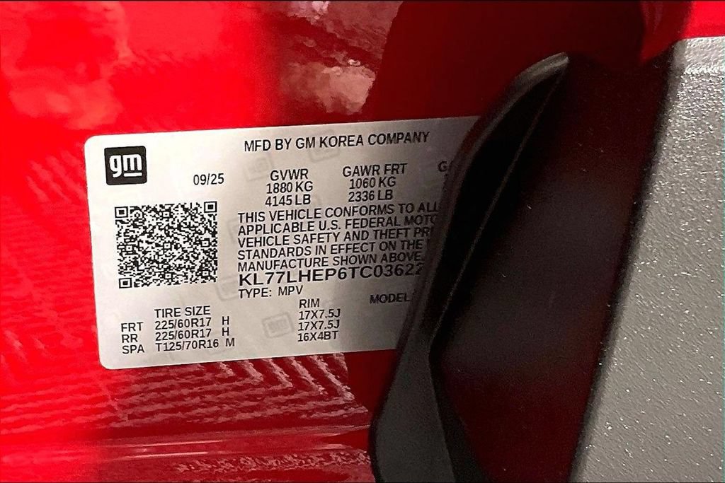 Used 2026 Chevrolet Trax LT w/ Driver Confidence Package FWD image 44