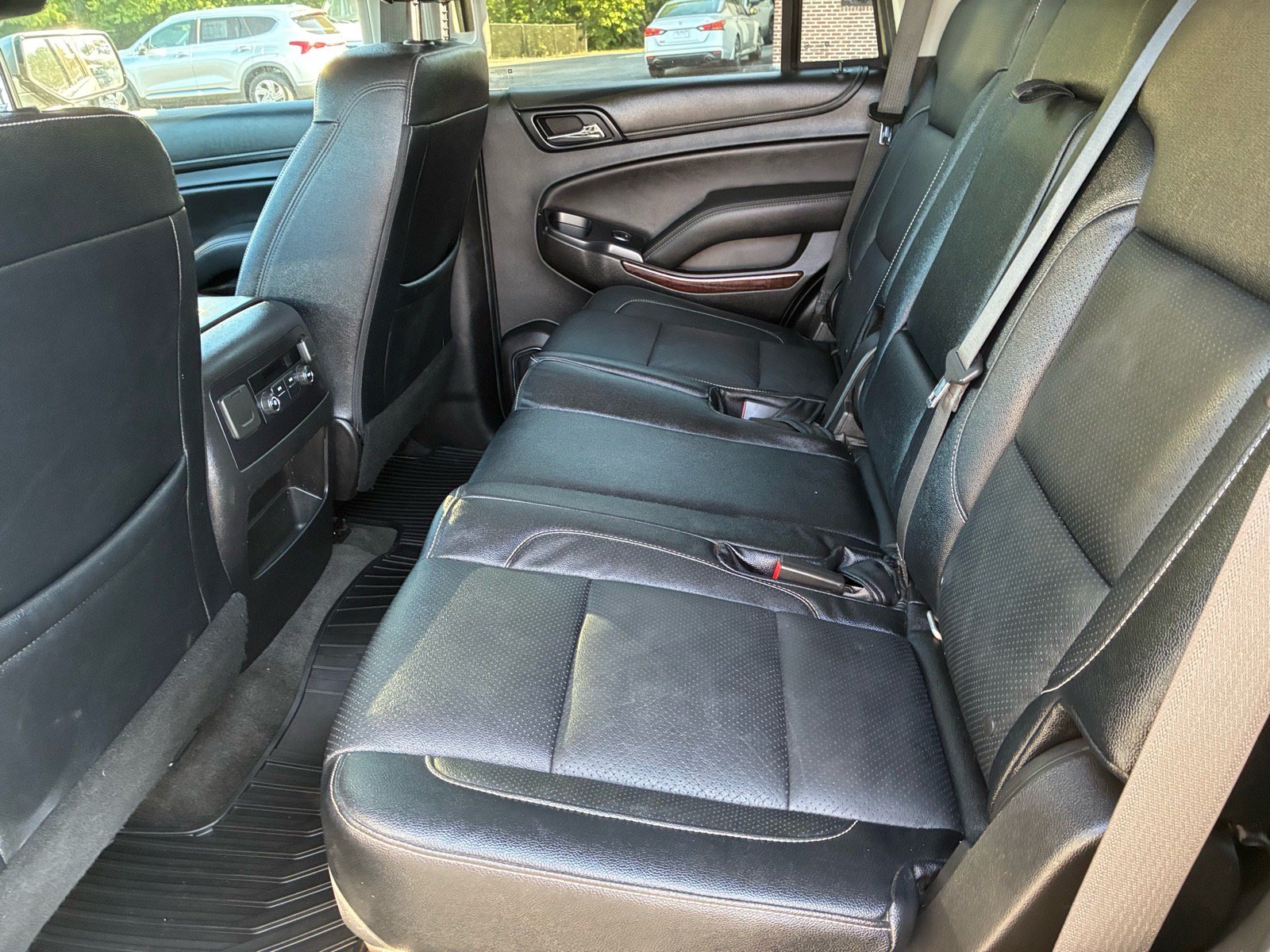 Used 2018 GMC Yukon SLE w/ Convenience Package RWD image 8