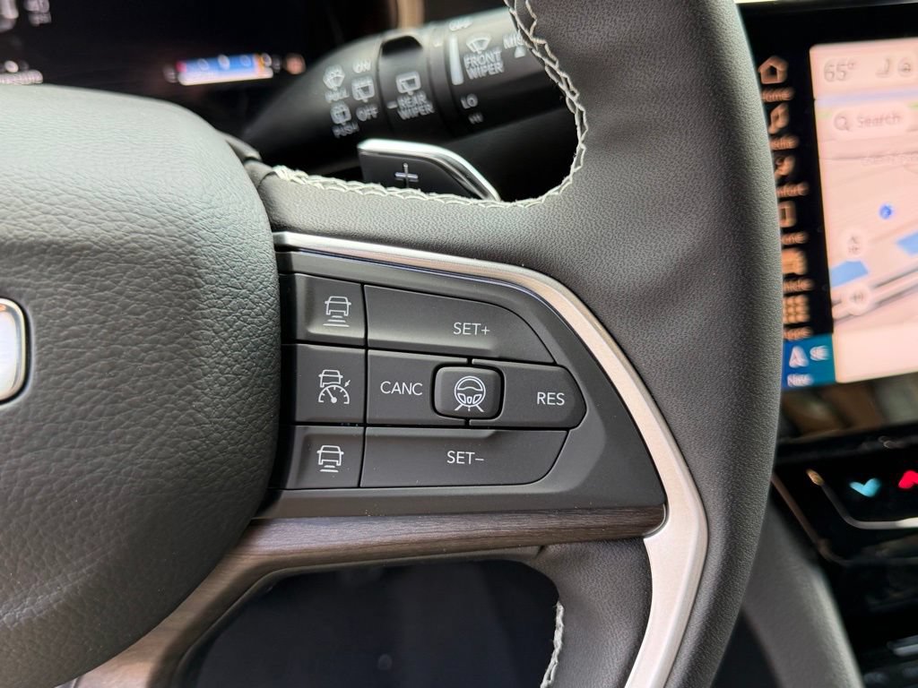 New 2026 Jeep Grand Cherokee Altitude AWD/4WD image 16