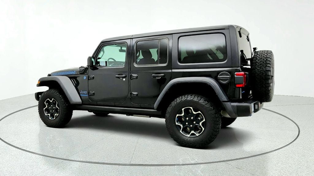 Used 2023 Jeep Wrangler Unlimited Rubicon 4xe w/ Steel Bumper Group AWD/4WD image 7