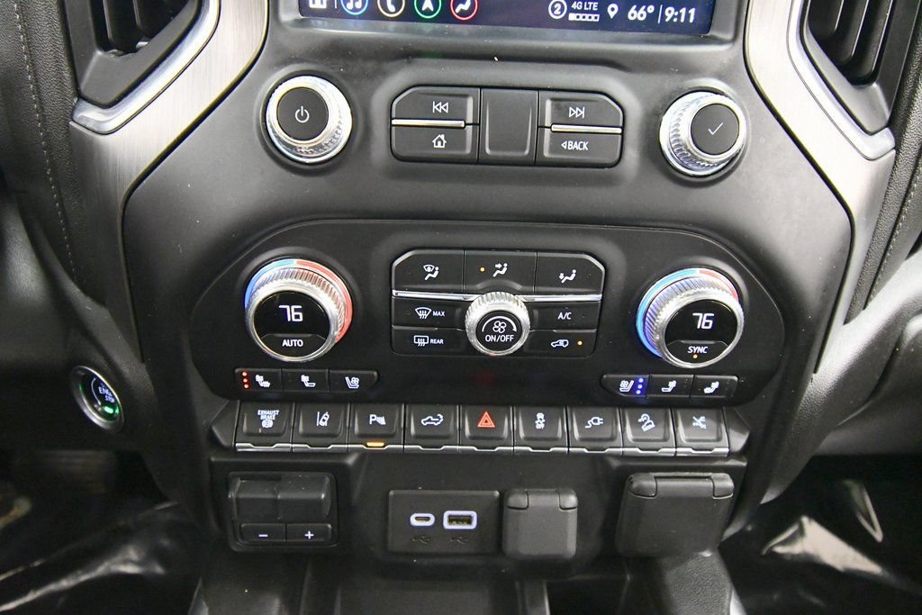 Used 2022 GMC Sierra 2500 Denali w/ Denali Ultimate Package AWD/4WD image 27