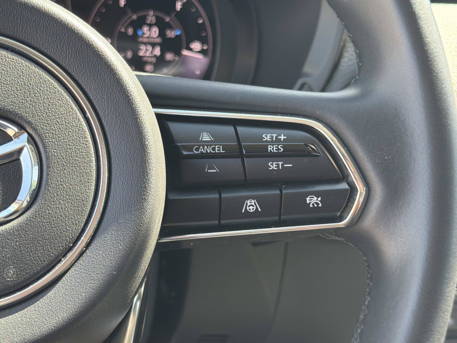 Used 2025 MAZDA CX-70 Plug-In Hybrid w/ Premium Pkg AWD/4WD image 10