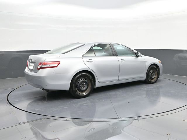 Used 2010 Toyota Camry LE image 14