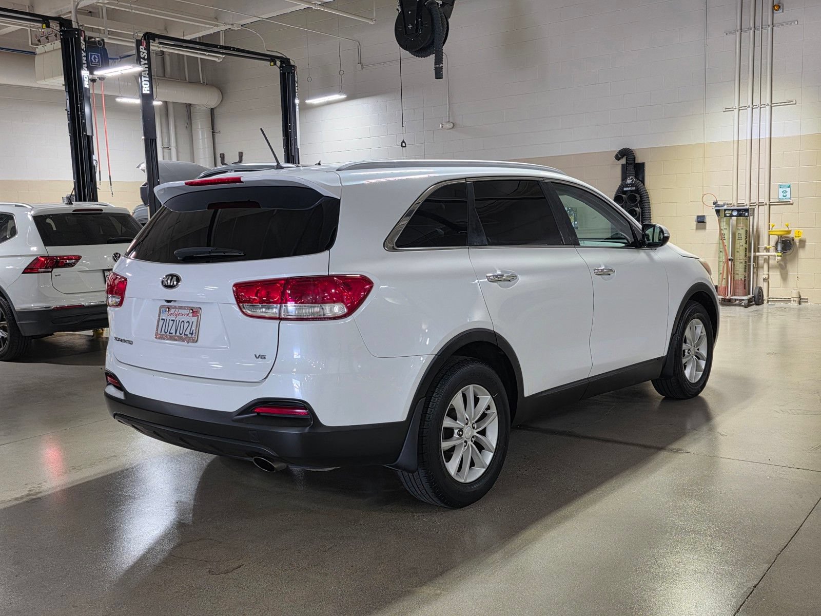 Used 2017 Kia Sorento LX FWD image 7