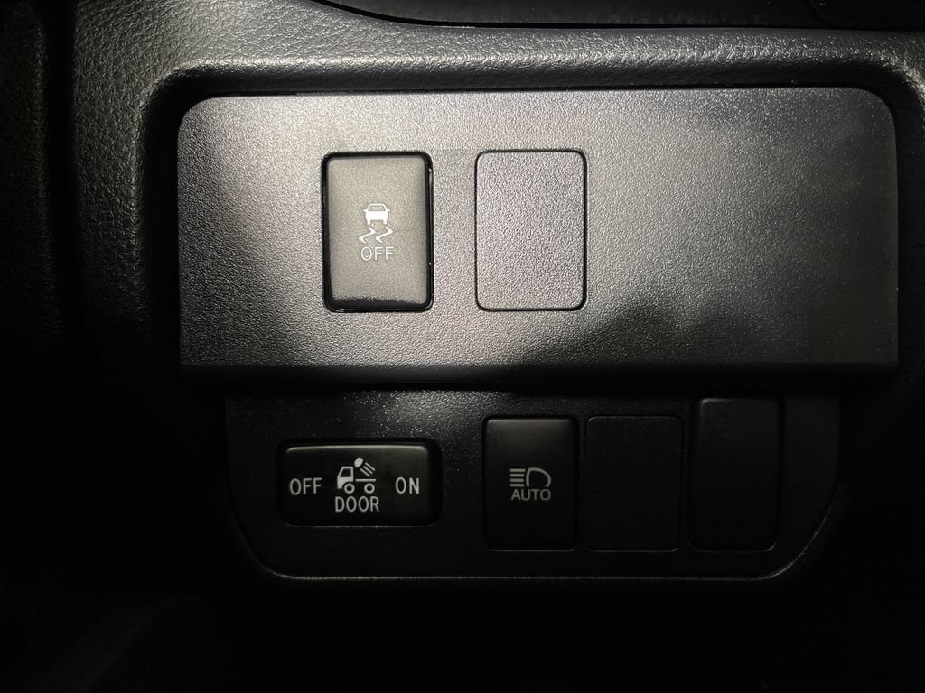 Certified 2023 Toyota Tacoma SR RWD image 28