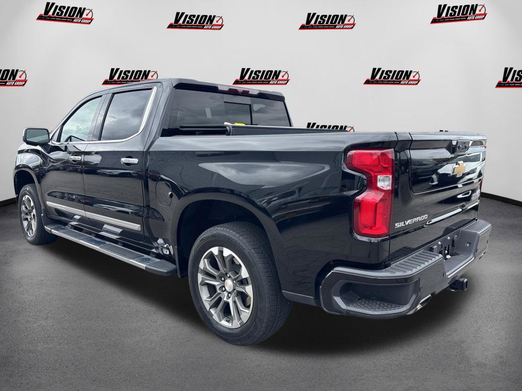 Used 2024 Chevrolet Silverado 1500 High Country RWD image 7