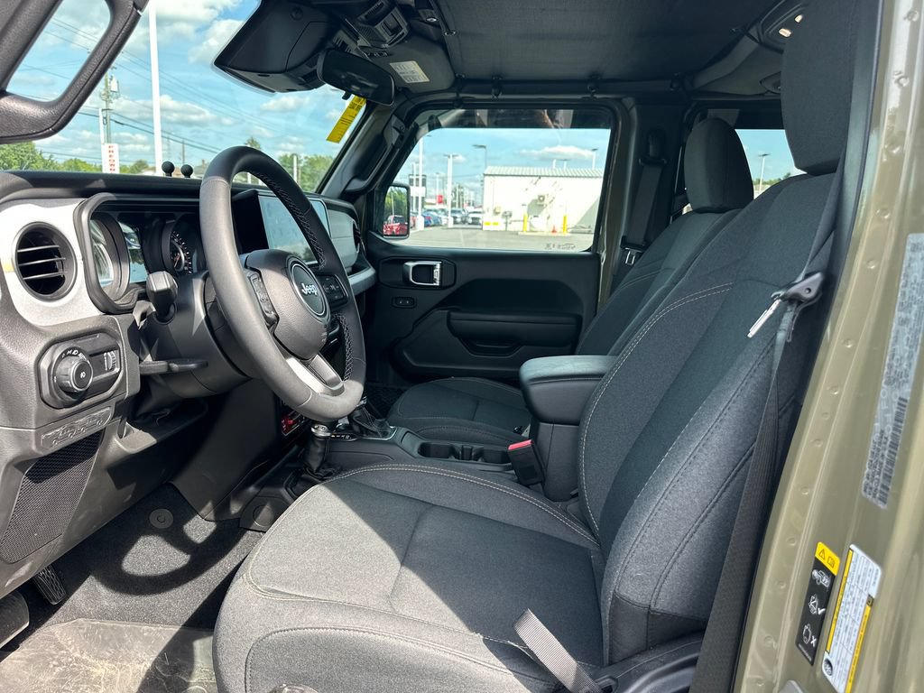 Used 2026 Jeep Wrangler Unlimited Sport AWD/4WD image 10