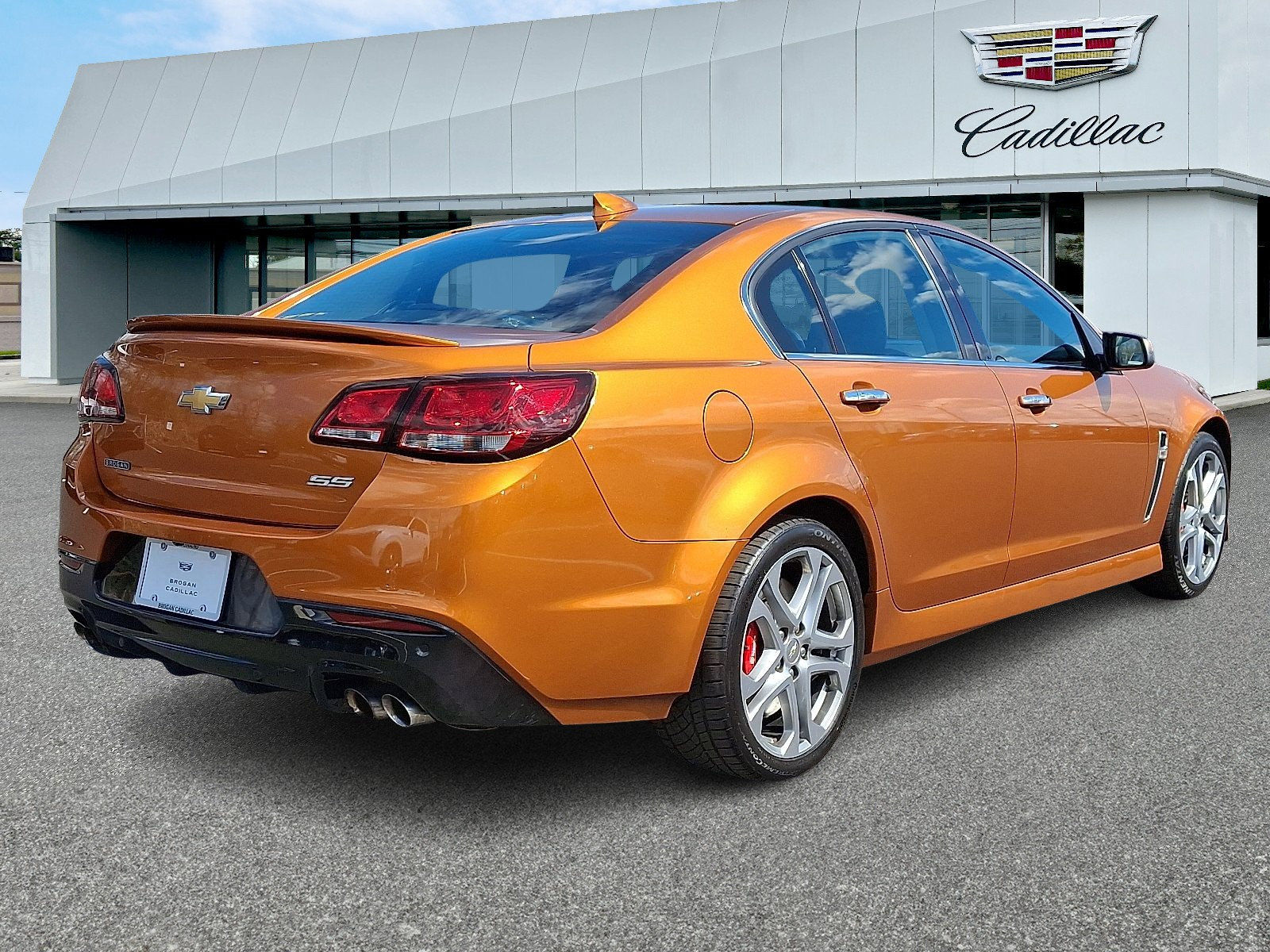 Used 2017 Chevrolet SS RWD image 6