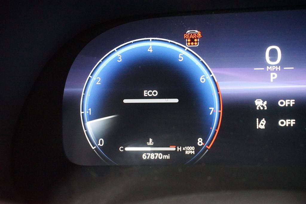 Used 2023 Toyota Highlander Limited image 16