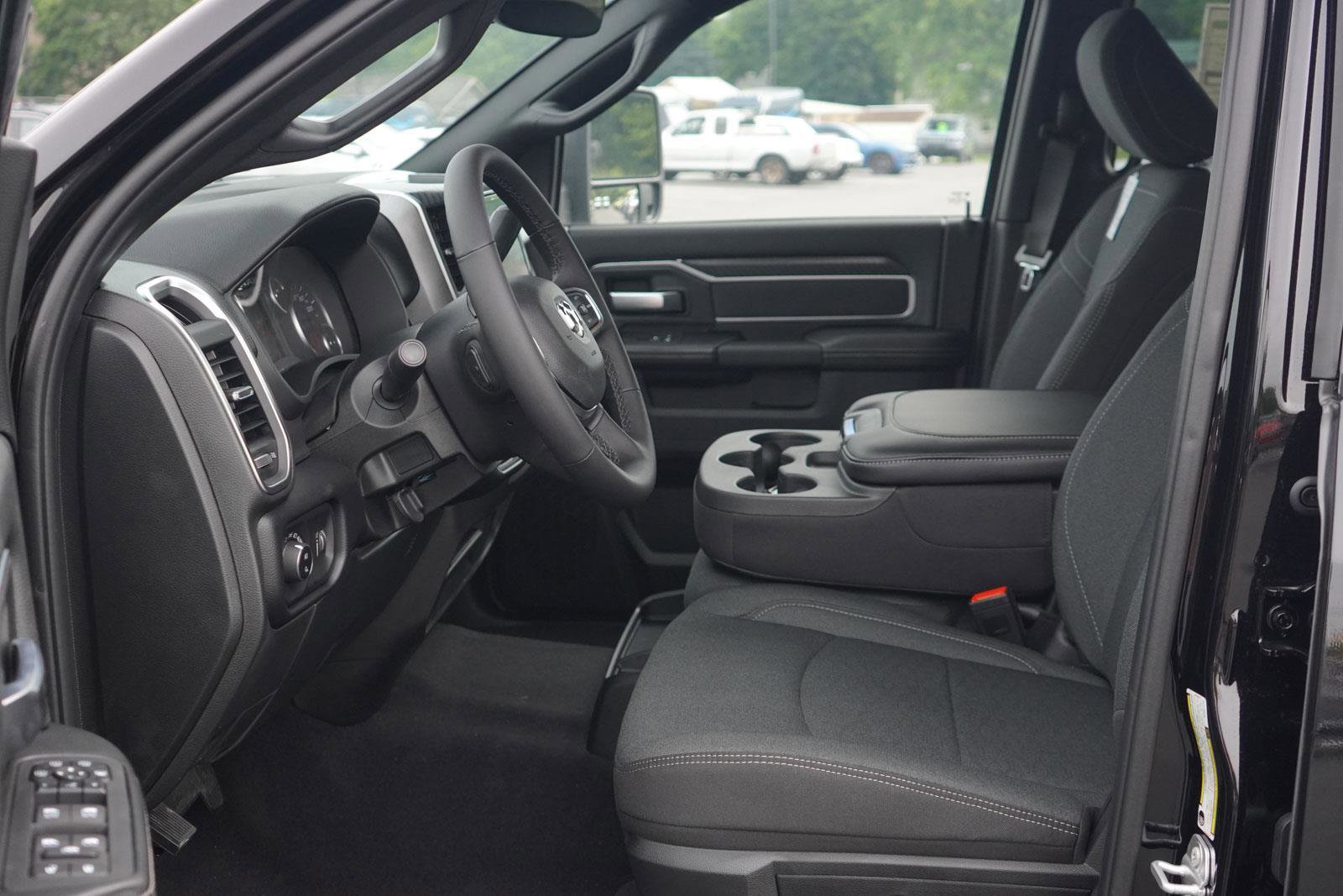New 2025 RAM 2500 Big Horn image 50
