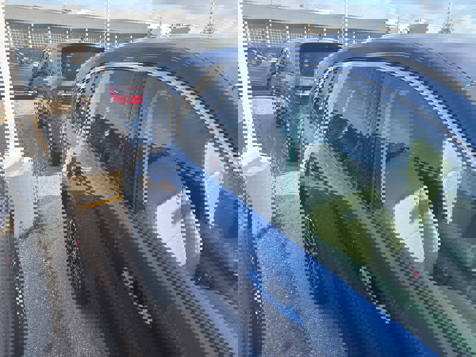 Used 2022 Ford Escape SEL image 10