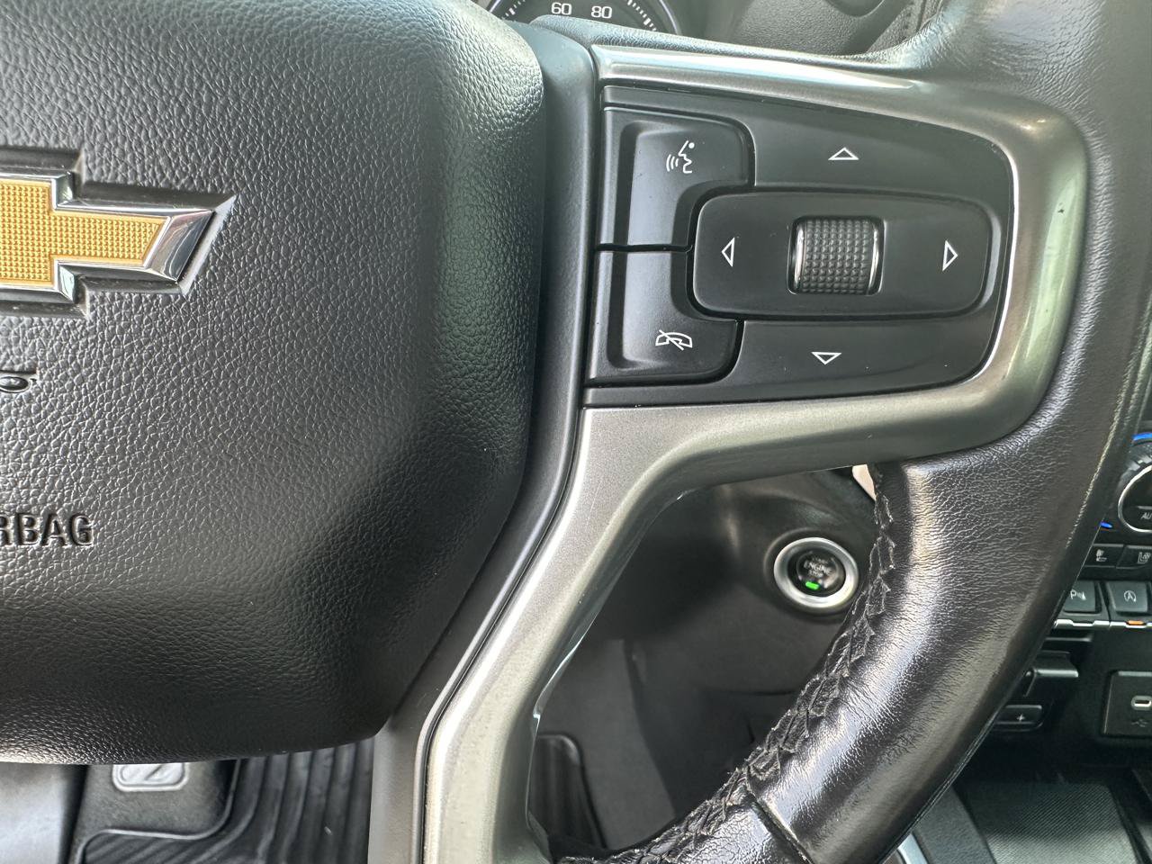Used 2021 Chevrolet Silverado 1500 LTZ w/ LTZ Convenience Package II AWD/4WD image 14