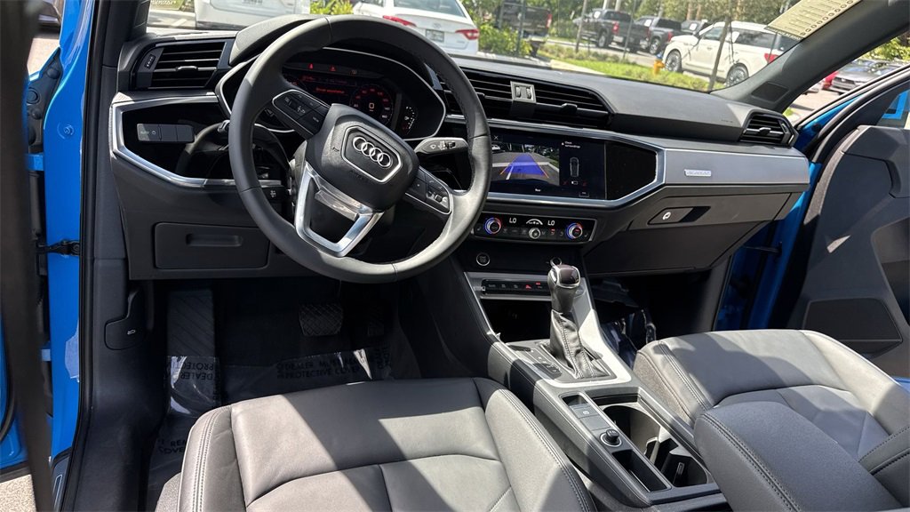 Used 2022 Audi Q3 2.0T Premium w/ Convenience Package image 36