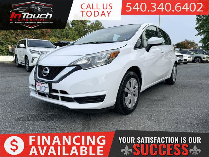 Used 2017 Nissan Versa Note SV FWD image 1