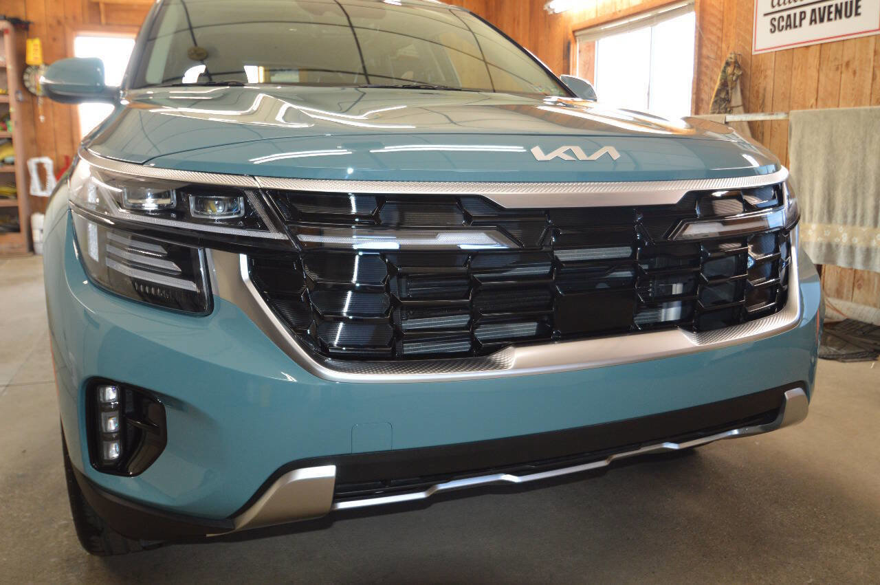 Used 2026 Kia Seltos SX w/ SX Sunroof Package image 4