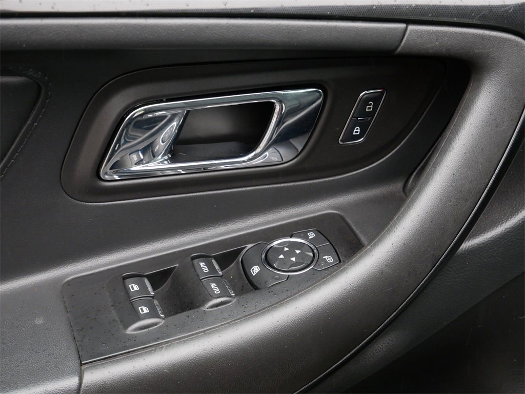 Used 2015 Ford Taurus SHO w/ Equipment Group 401A image 17