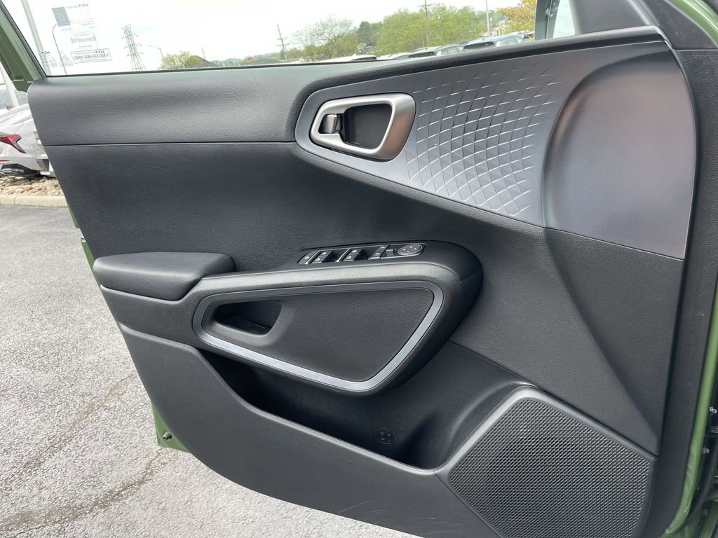 Certified 2023 Kia Soul EX image 20