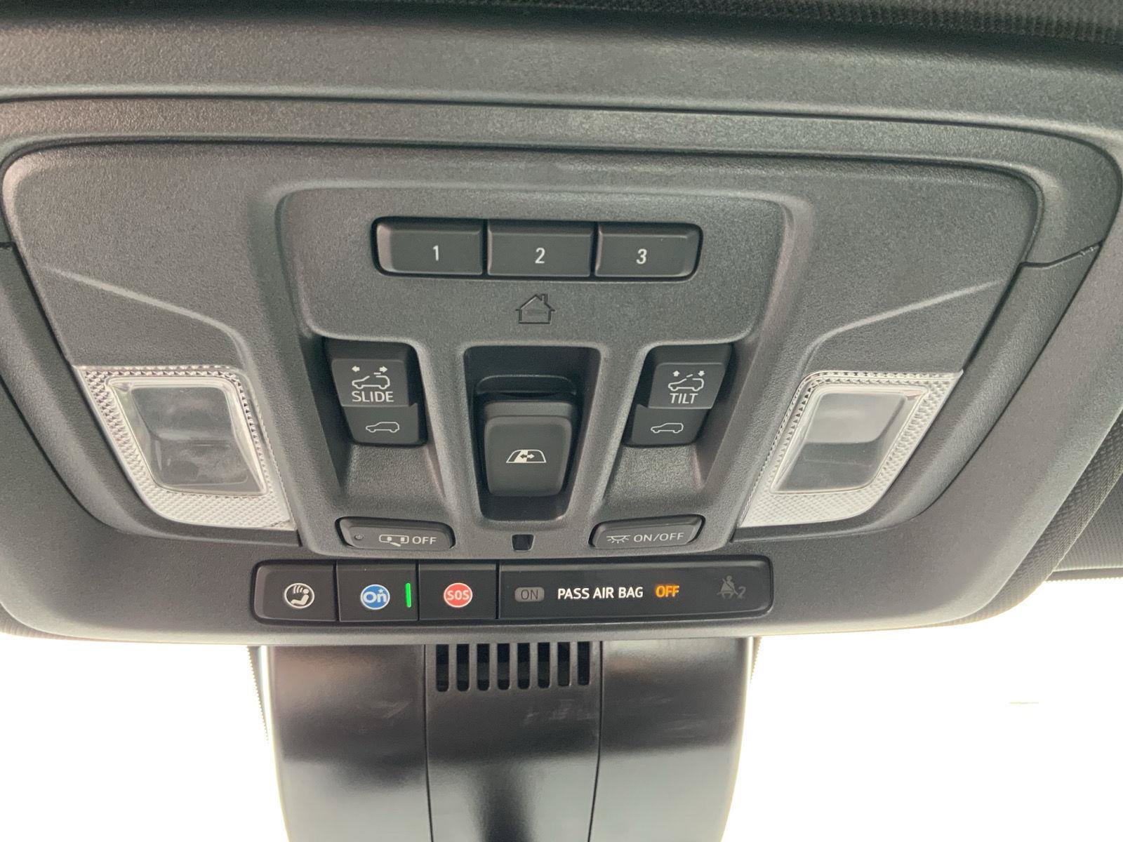 Used 2025 GMC Sierra 2500 AT4 w/ AT4 Premium Plus Package AWD/4WD image 57