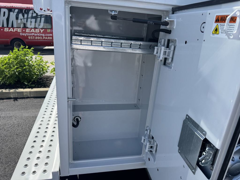New 2025 Ford E-350 and Econoline 350 Super Duty w/ Power Equipment Group RWD image 9