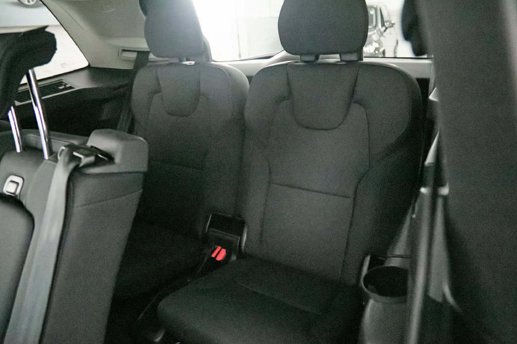 New 2026 Volvo XC90 B6 Plus w/ Protection Package AWD/4WD image 23