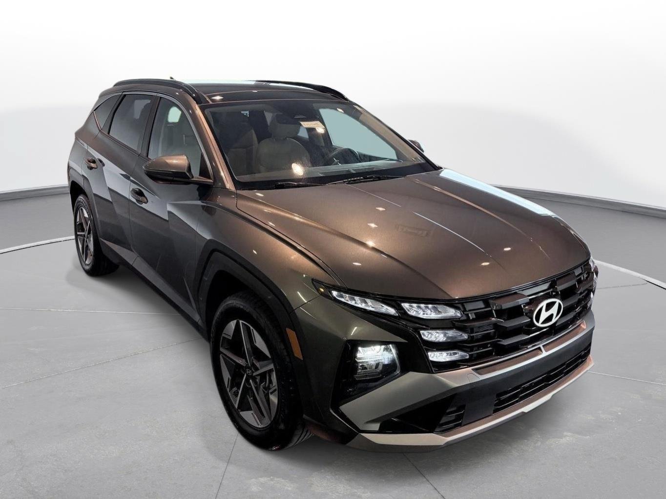 Used 2025 Hyundai Tucson SEL AWD/4WD image 7