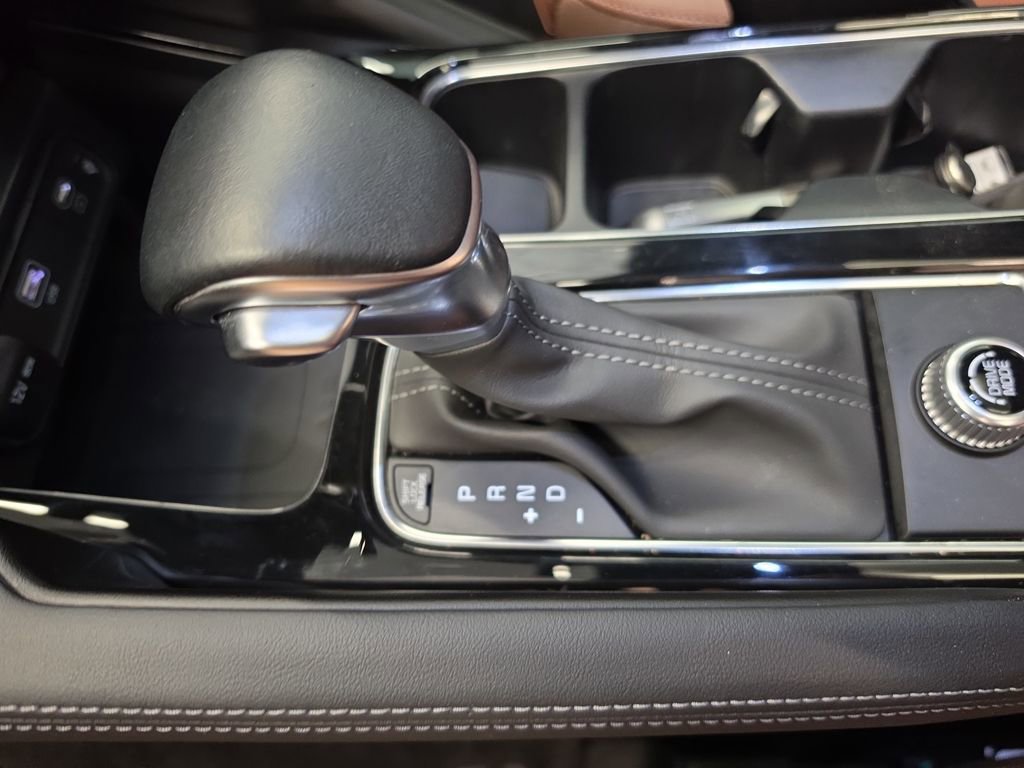 Certified 2024 Kia Telluride SX image 33