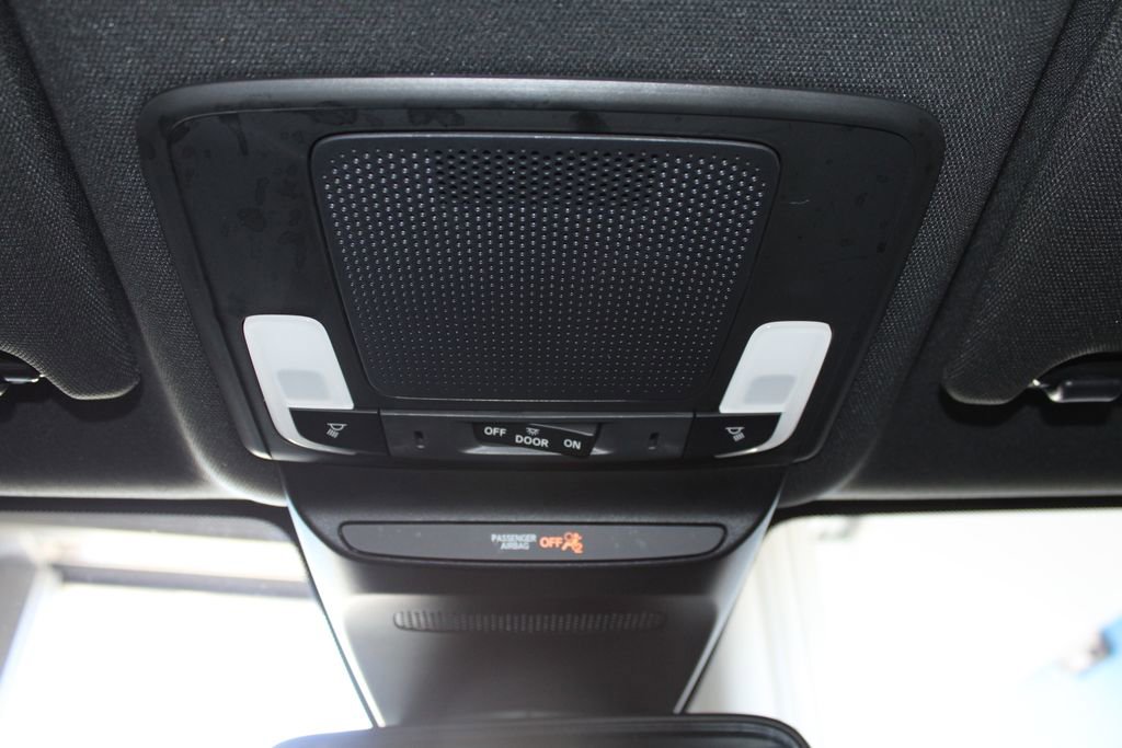 Used 2023 Honda HR-V Sport image 34