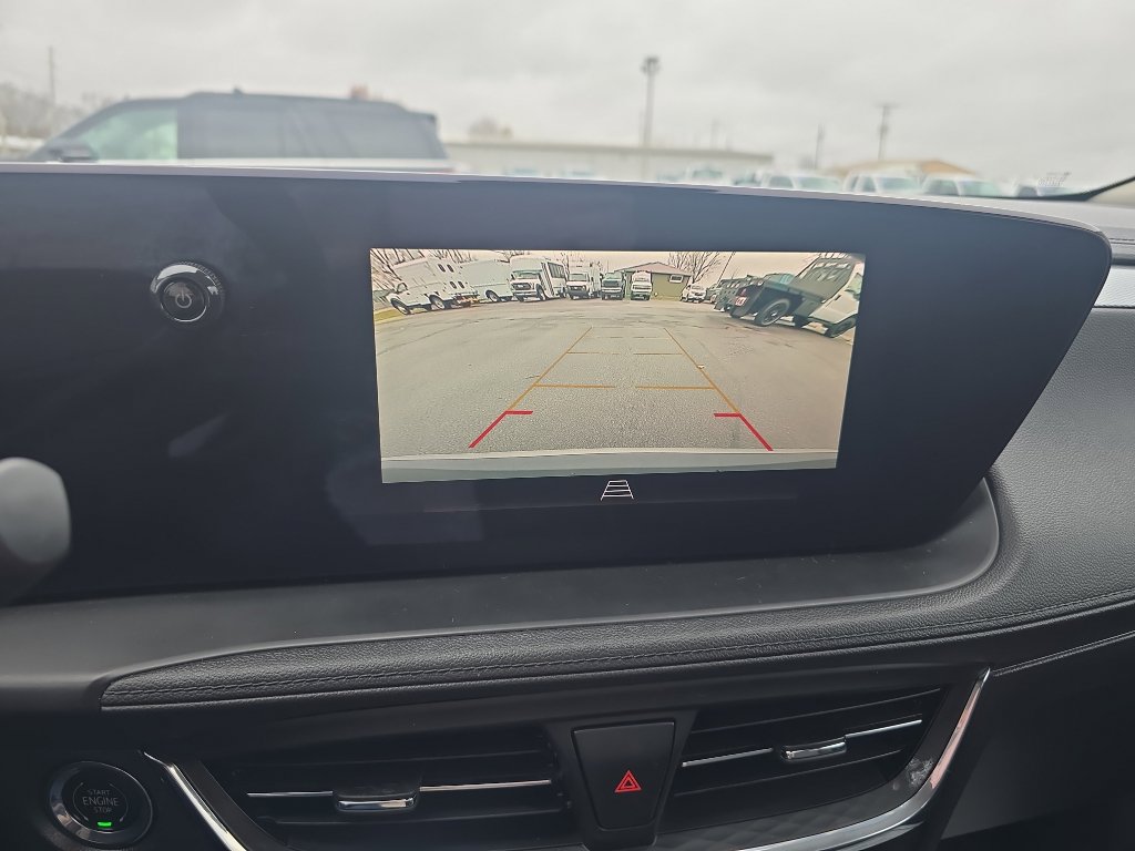 Used 2024 Buick Encore GX Preferred AWD/4WD image 27