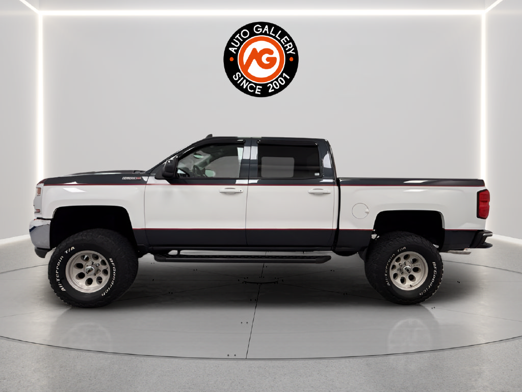 Used 2018 Chevrolet Silverado 1500 LT AWD/4WD image 3