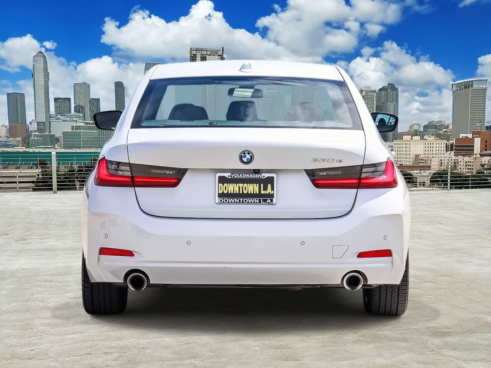 Used 2024 BMW 330e RWD image 5