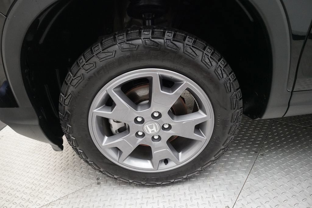 Certified 2024 Honda Passport TrailSport image 27