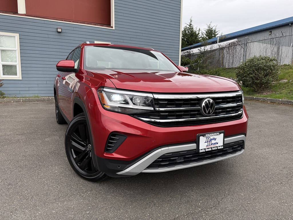 Used 2022 Volkswagen Atlas Cross Sport SE AWD/4WD image 1