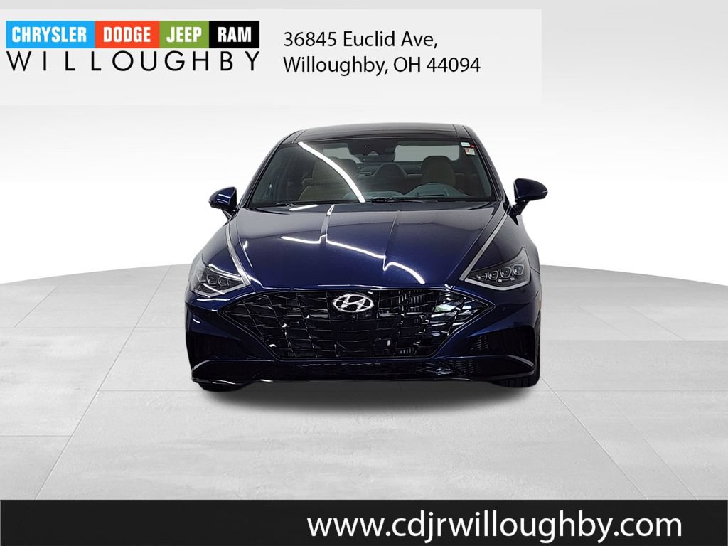 Used 2021 Hyundai Sonata Limited FWD image 2