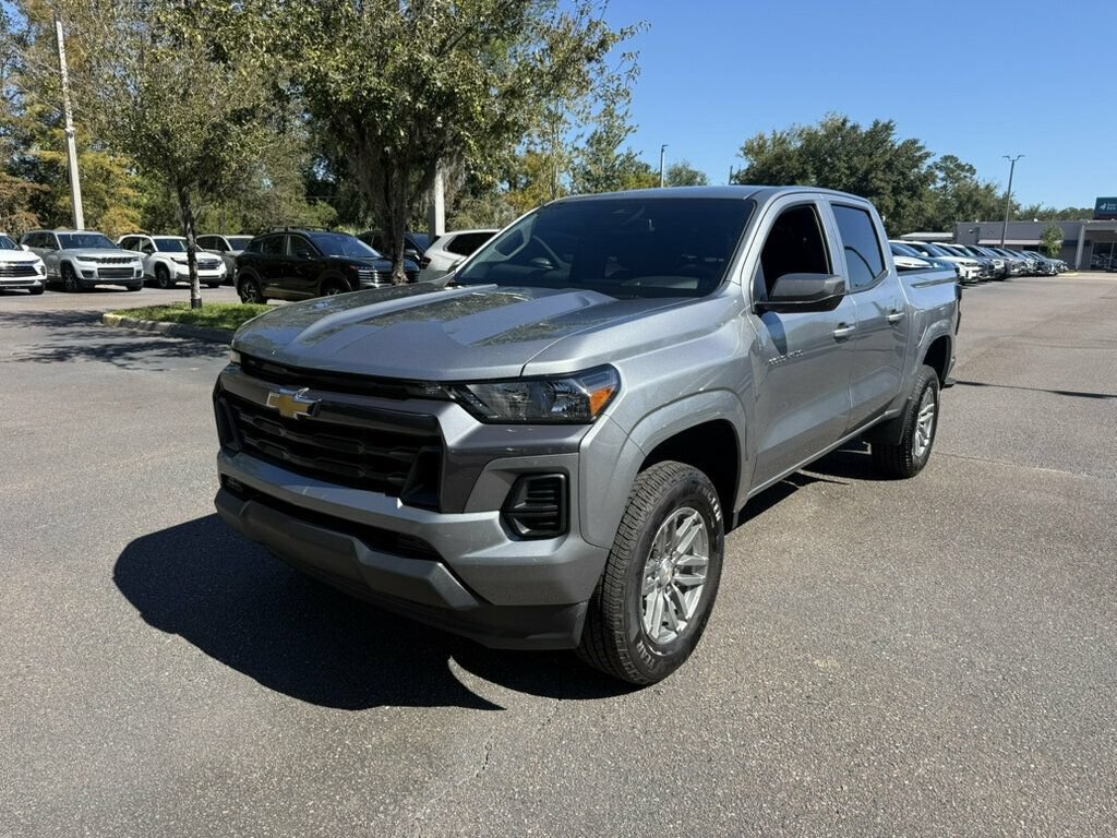 Used 2026 Chevrolet Colorado LT RWD image 1