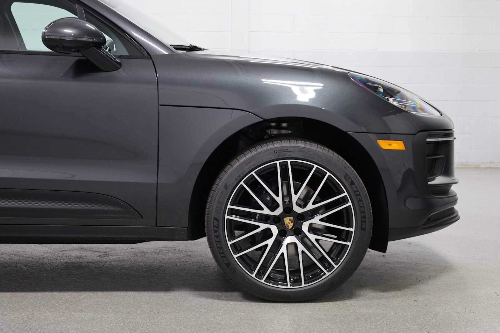 New 2026 Porsche Macan image 11