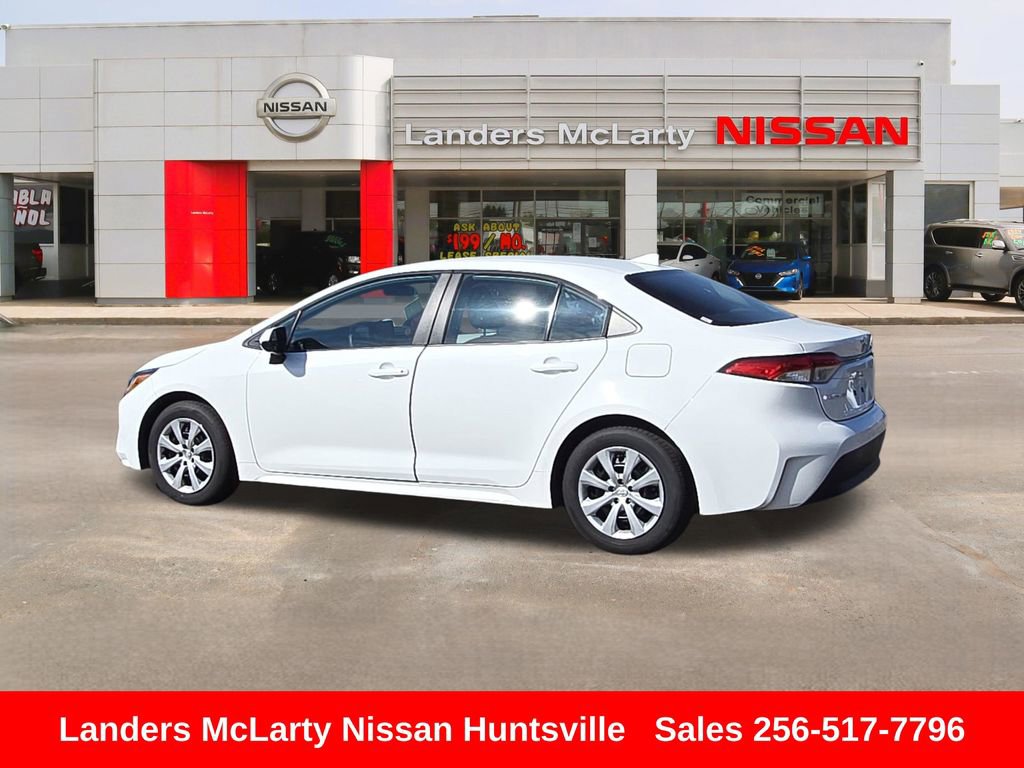 Used 2026 Toyota Corolla LE FWD image 6