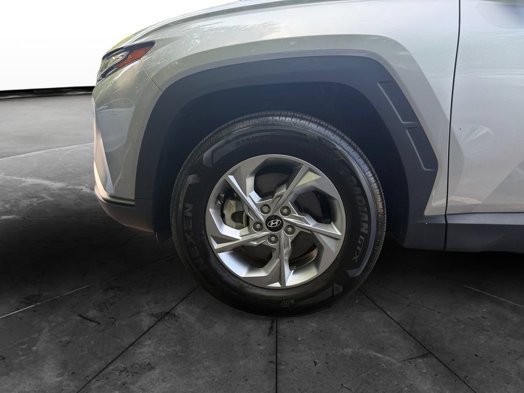Used 2024 Hyundai Tucson SE AWD/4WD image 14