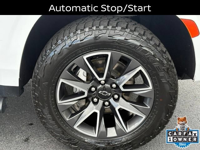 Used 2022 Chevrolet Tahoe Z71 w/ Luxury Package AWD/4WD image 31