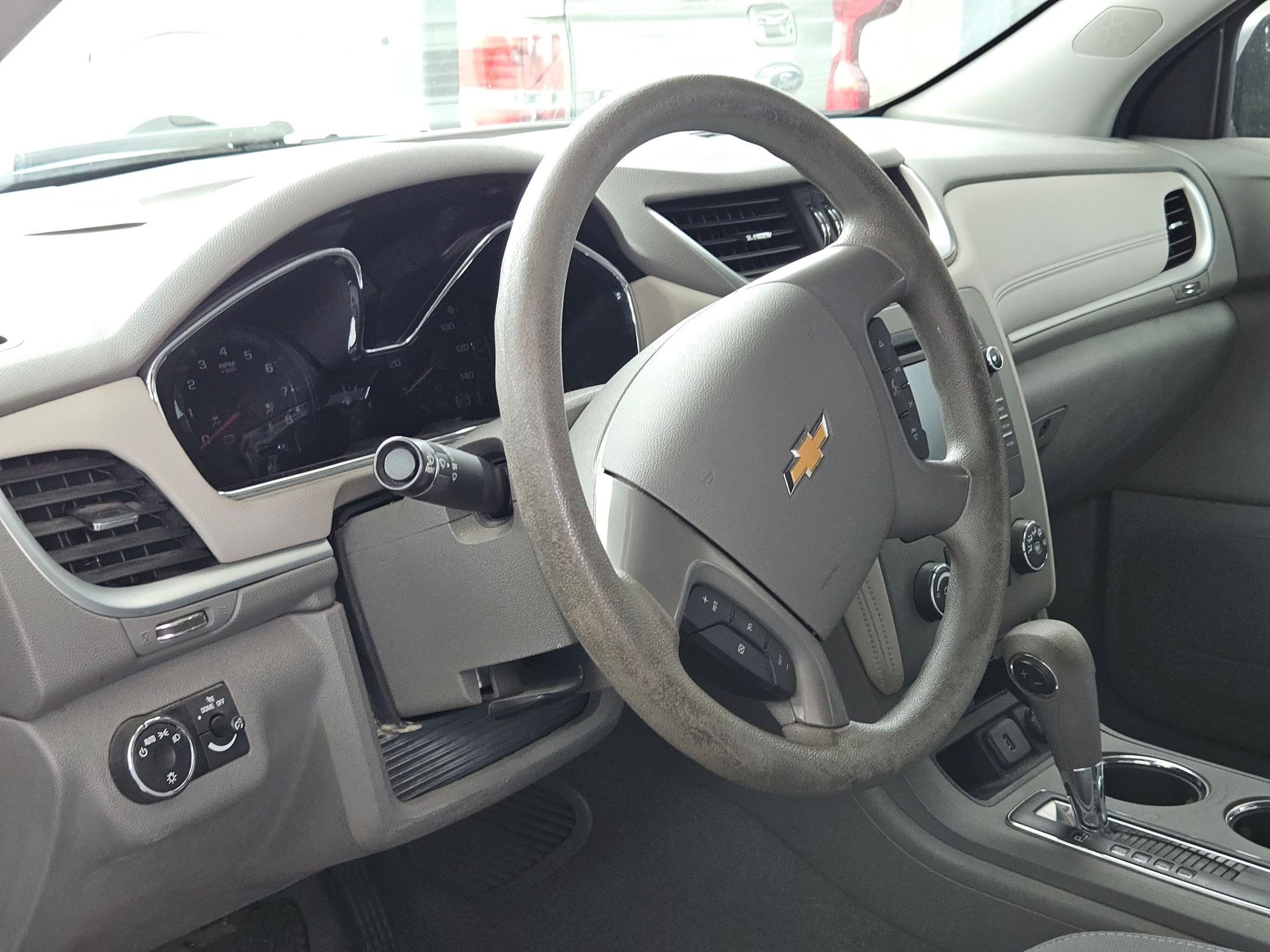 Used 2015 Chevrolet Traverse LS image 7