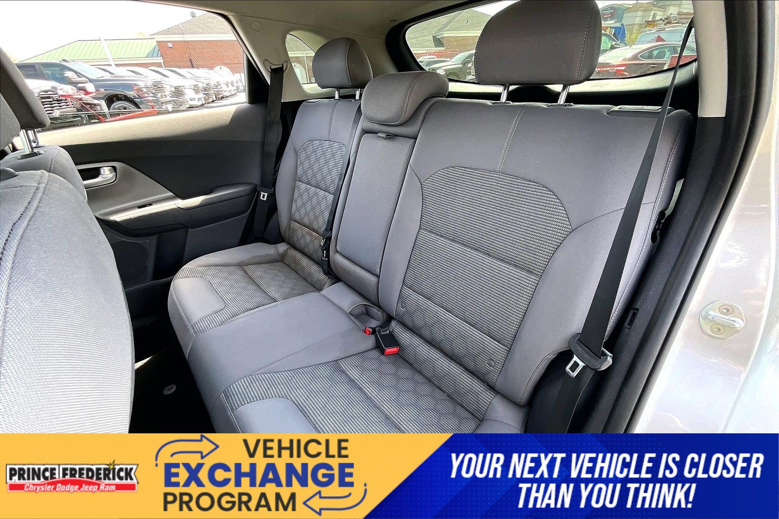 Used 2017 Kia Niro LX image 21