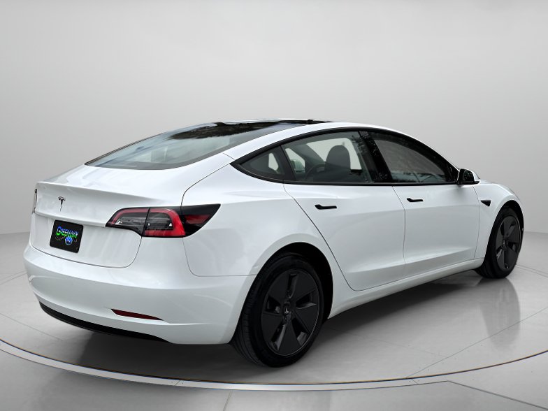 Used 2023 Tesla Model 3 Standard Range RWD image 3