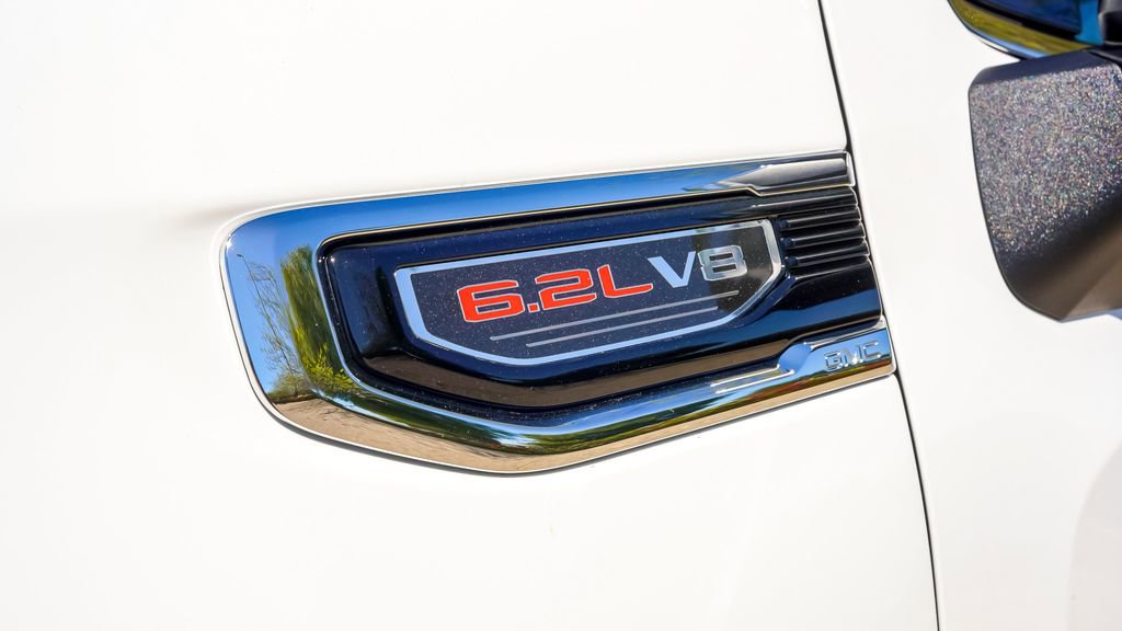 New 2025 GMC Sierra 1500 SLT w/ SLT Premium Plus Package image 10