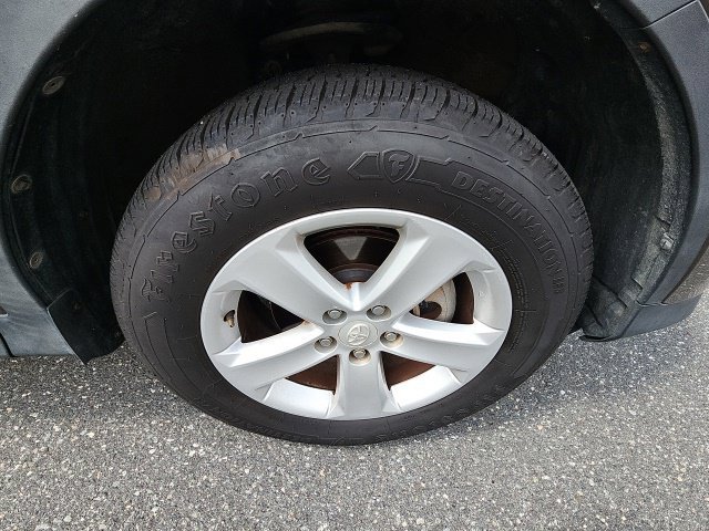 Used 2014 Toyota RAV4 XLE AWD/4WD image 14