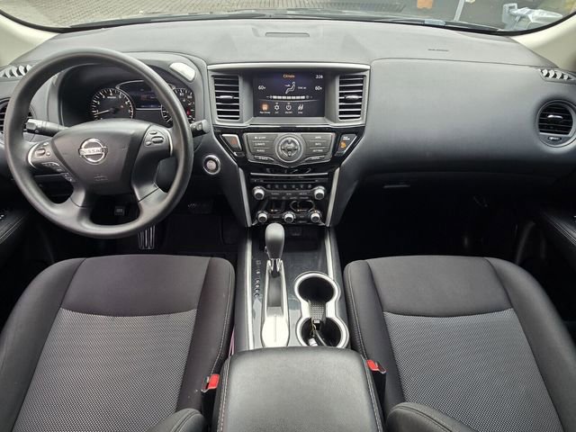 Used 2020 Nissan Pathfinder S image 18