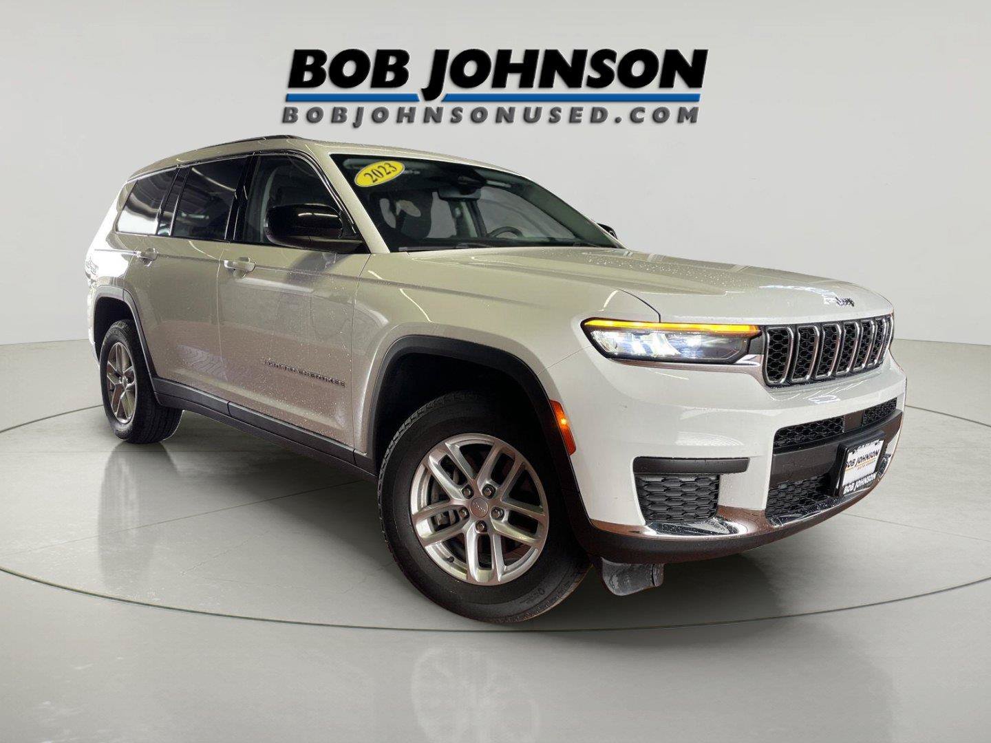 Used 2023 Jeep Grand Cherokee L Laredo AWD/4WD video 1