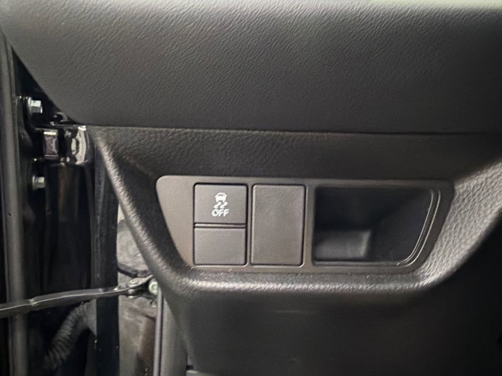 Used 2025 Honda HR-V EX-L image 33