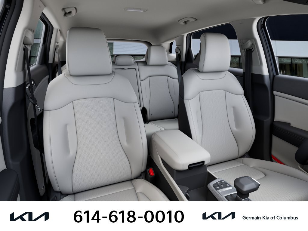New 2026 Kia Sportage EX FWD image 18