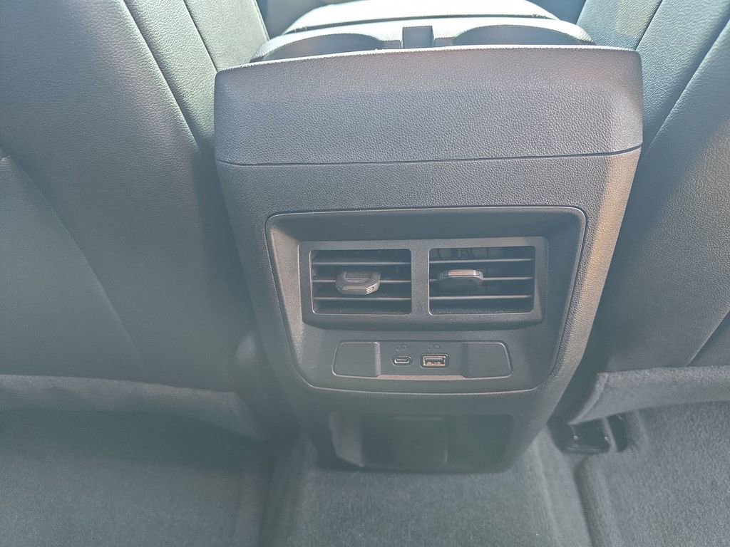 Used 2023 GMC Canyon Elevation w/ Elevation Premium Package AWD/4WD image 23