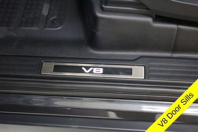 Used 2023 Land Rover Defender 90 V8 image 32